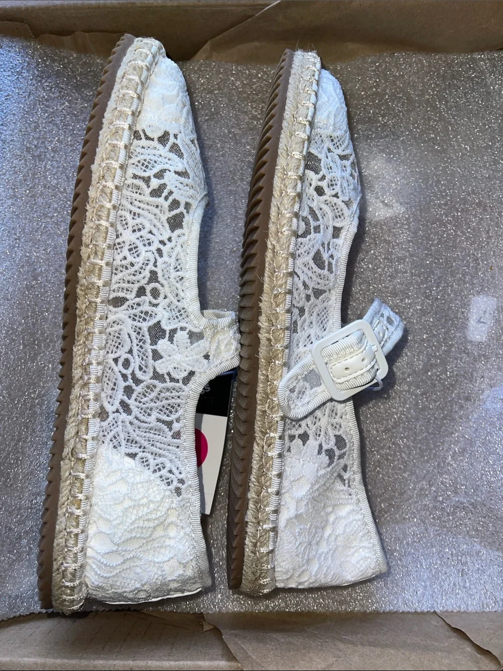 art class™ Kids' Madeline Lace Espadrille Mary Jane Flats - White 5: Adjustable